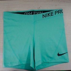 Nike Pro DRI-FIT Training shorts- Turquoise
